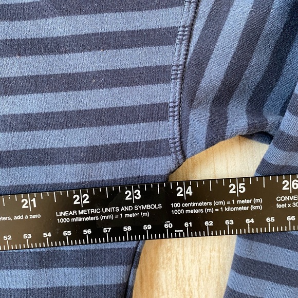 🔩Mountain Hardware🔩 Pembroke Rugby Thermal - Picture 11 of 14